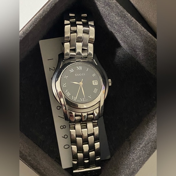 Gucci Ladies Chrono watch - Picture 1 of 8